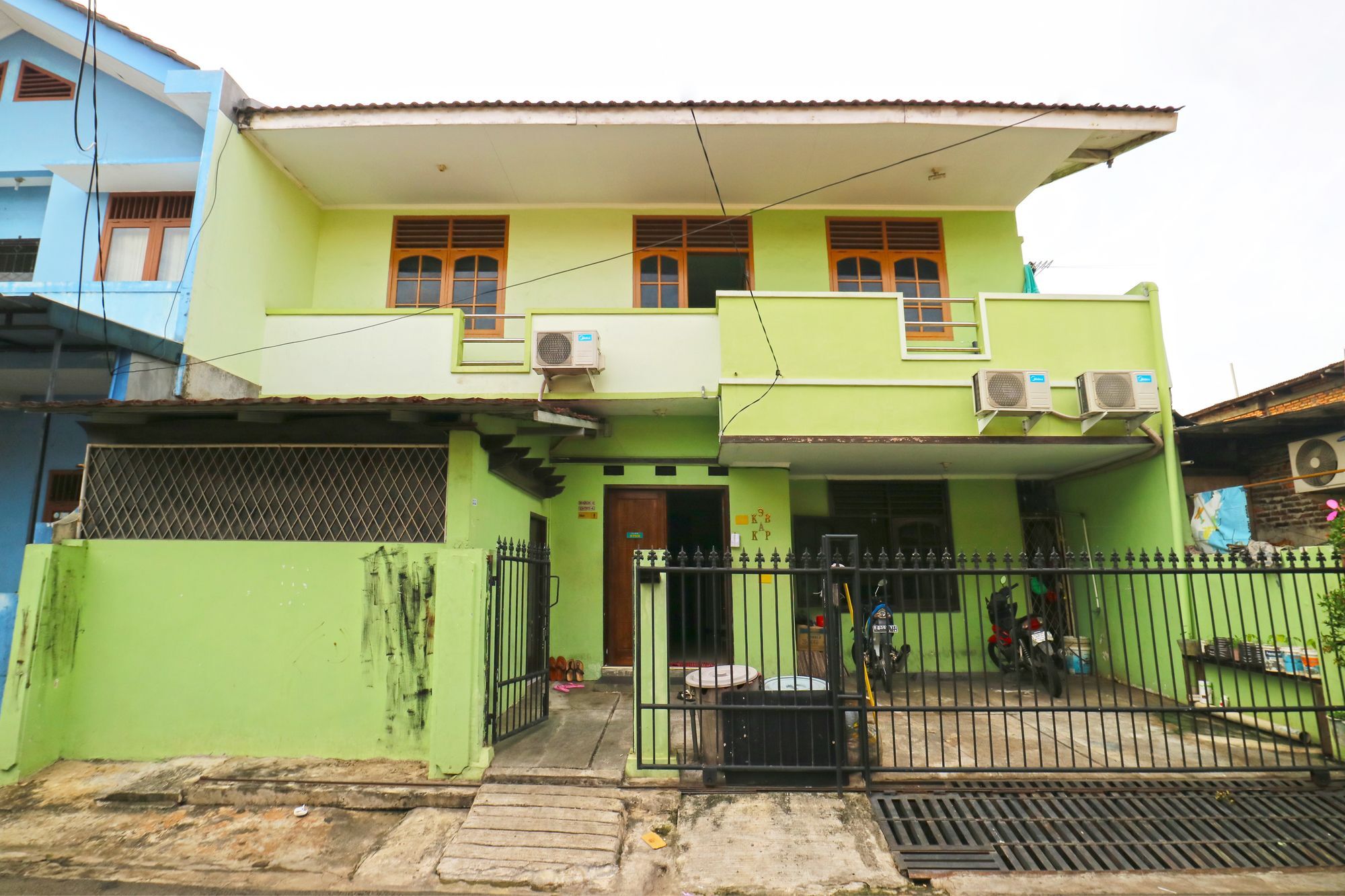 Hotel Kapsul Kayu Jati I - Jakarta