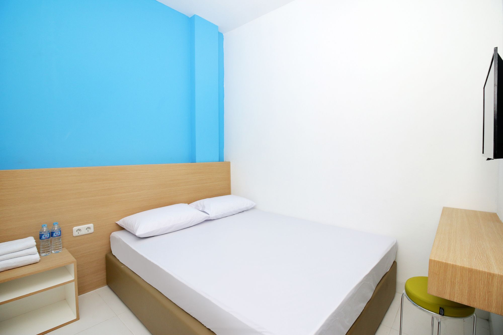 Hotel Sky Jelambar 1 2*