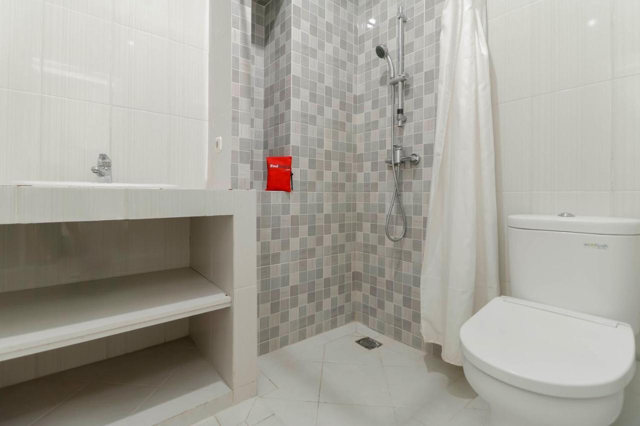 Reddoorz @ Setiabudi Barat Guest house 3*