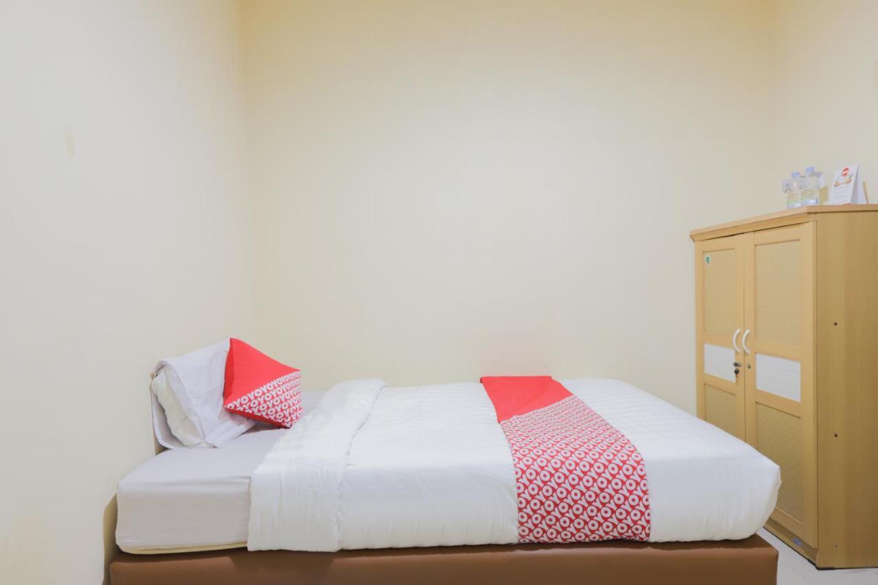 Hotel Oyo 968 Tirthankara 2*