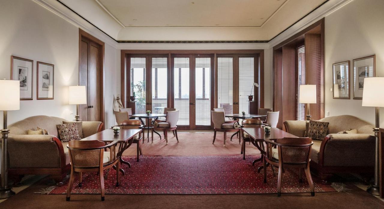 Khách sạn The Dharmawangsa 5*