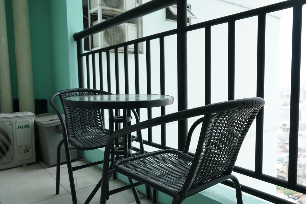 Elegant And Comfy 1br Glodok By Travelio Apartment *
