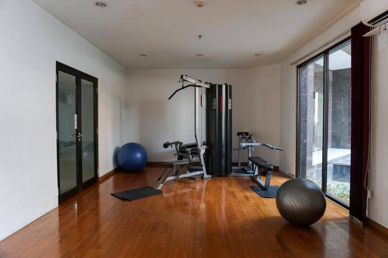 Modern 1br Tamansari Semanggi By Travelio *