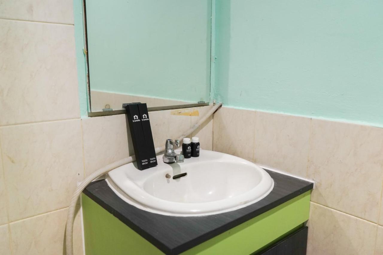 Apartment Elegant And Comfy 1br Glodok By Travelio *