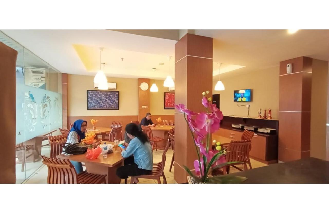 Quds Express Syariah Hotel Jakarta