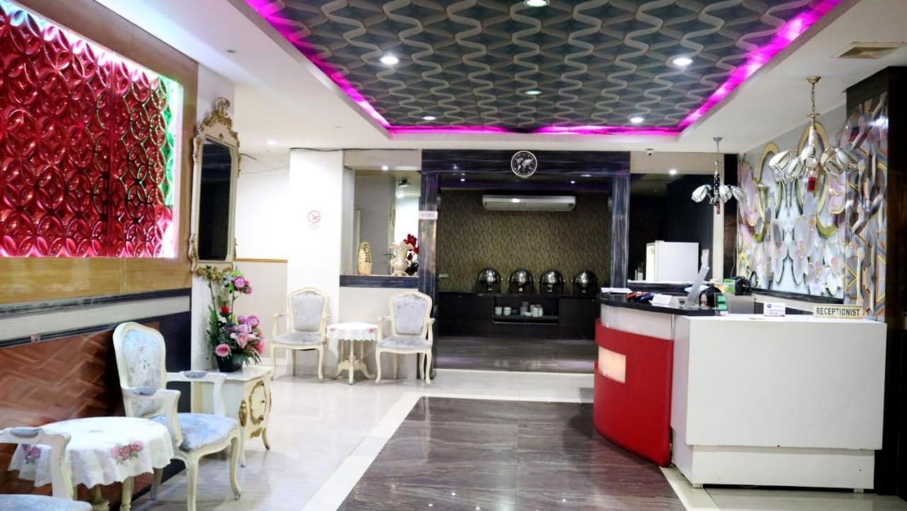 Hotel Grand Batik