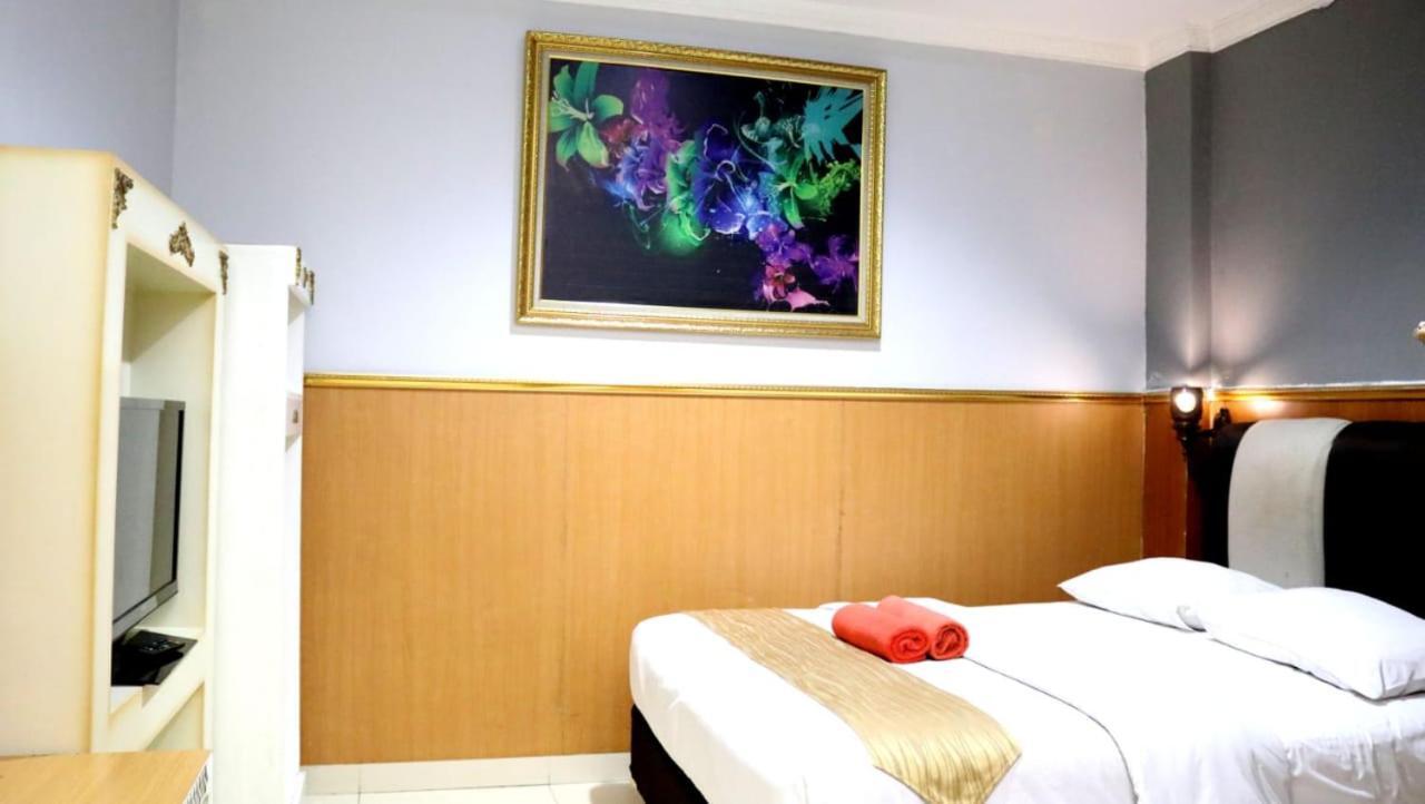 Grand Batik Hotel 2*