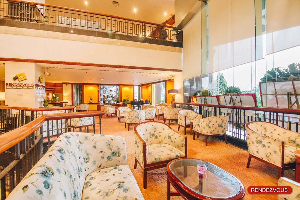 Lumire & Convention Centre Hotel 4*