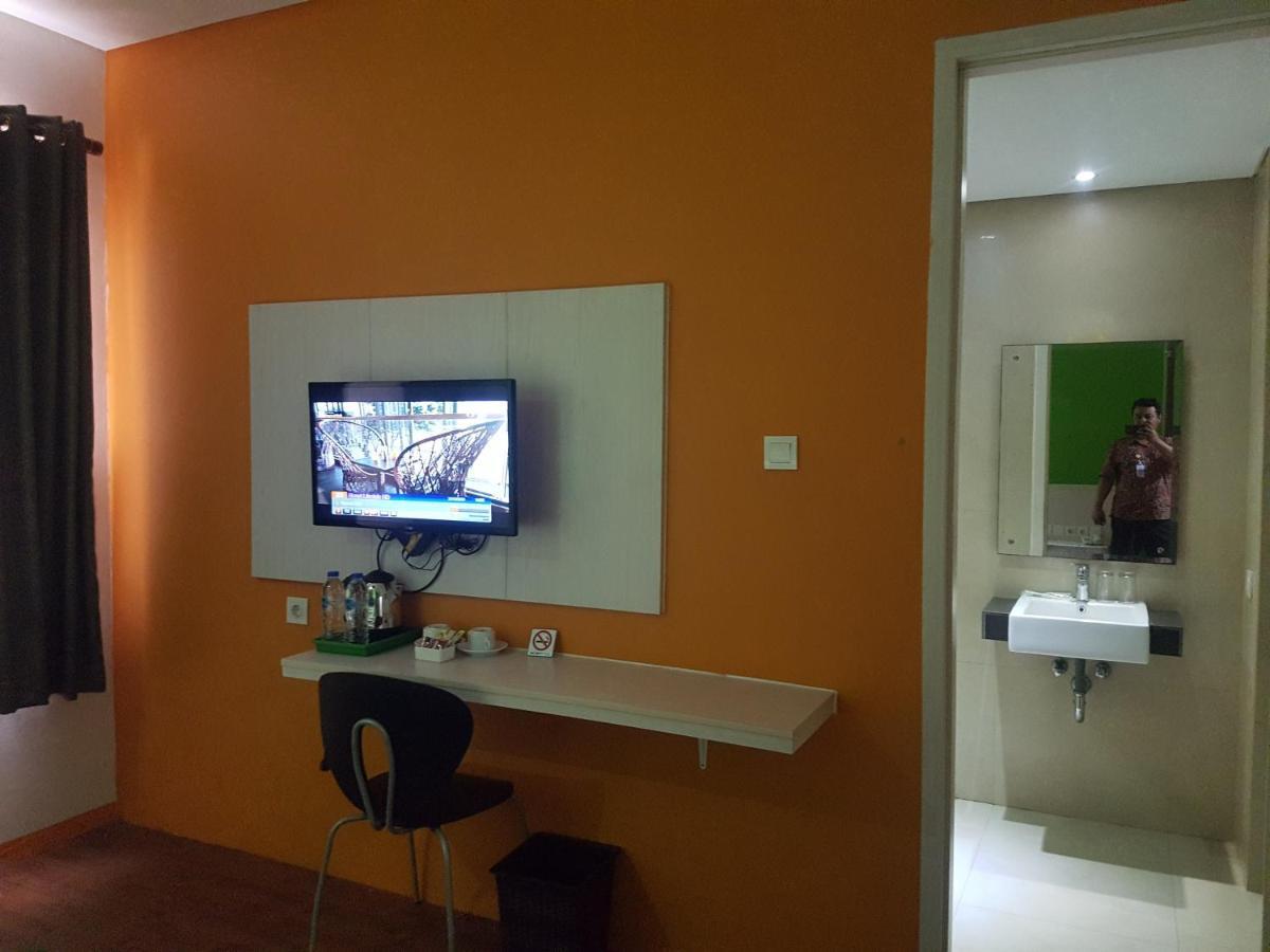 Hotel Dragon Kemayoran Jakarta