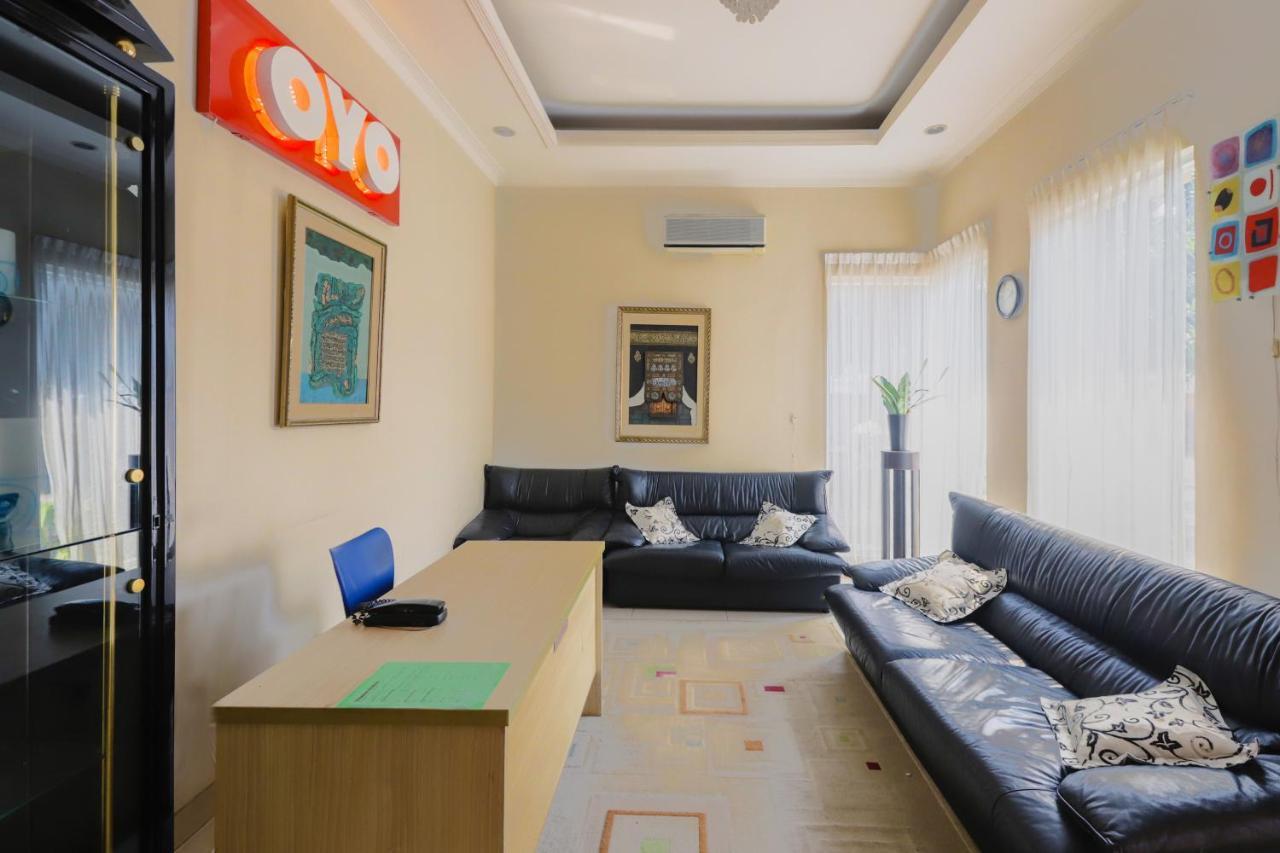Oyo 968 Tirthankara Hotel Jakarta
