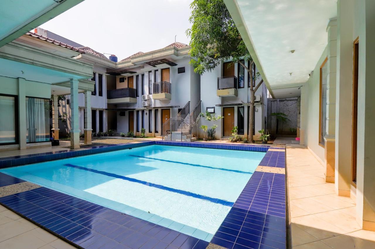 Hotel Oyo 968 Tirthankara