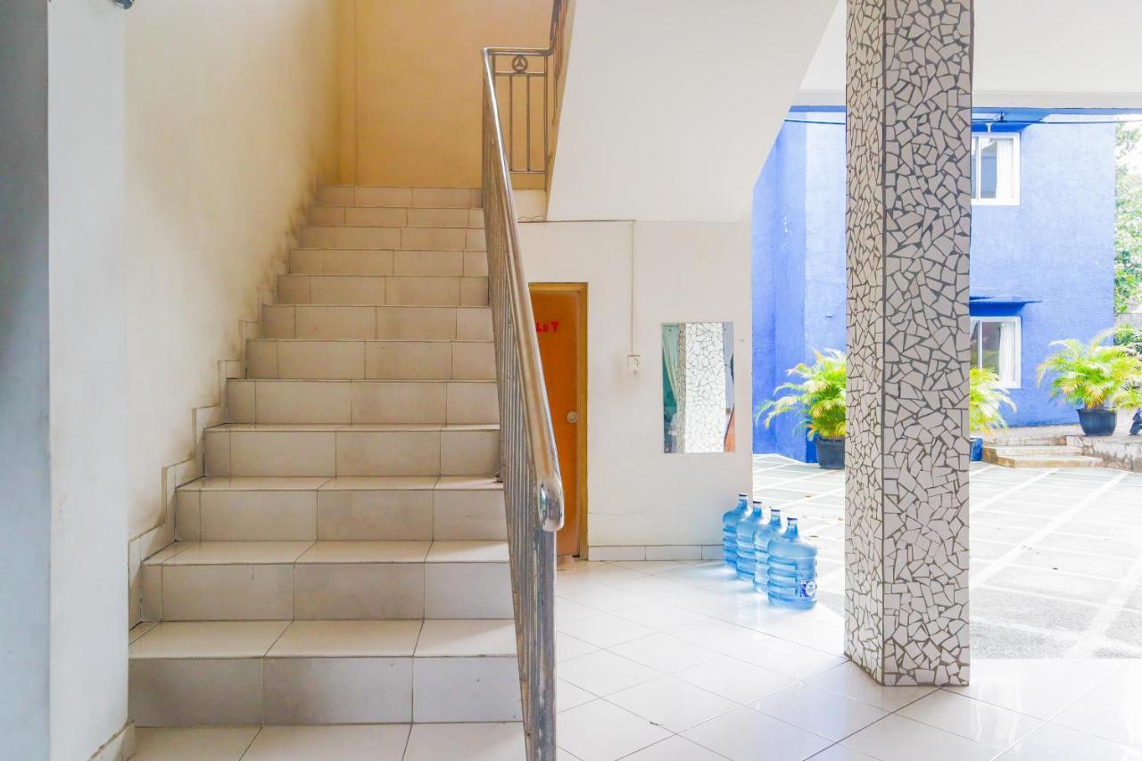 Hotel Reddoorz Syariah Near Ragunan Zoo 3 Jakarta