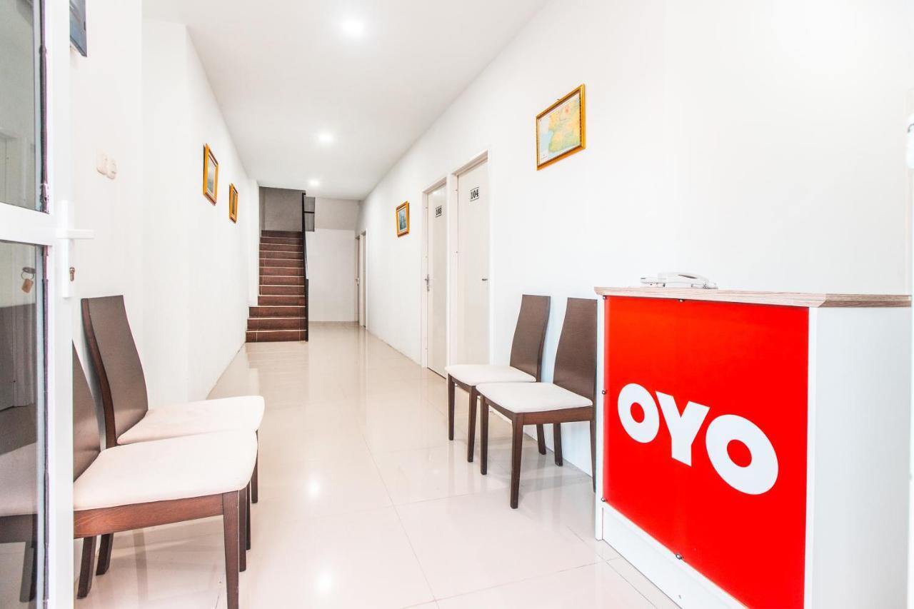 Hotel Oyo 907 Cakung 2*