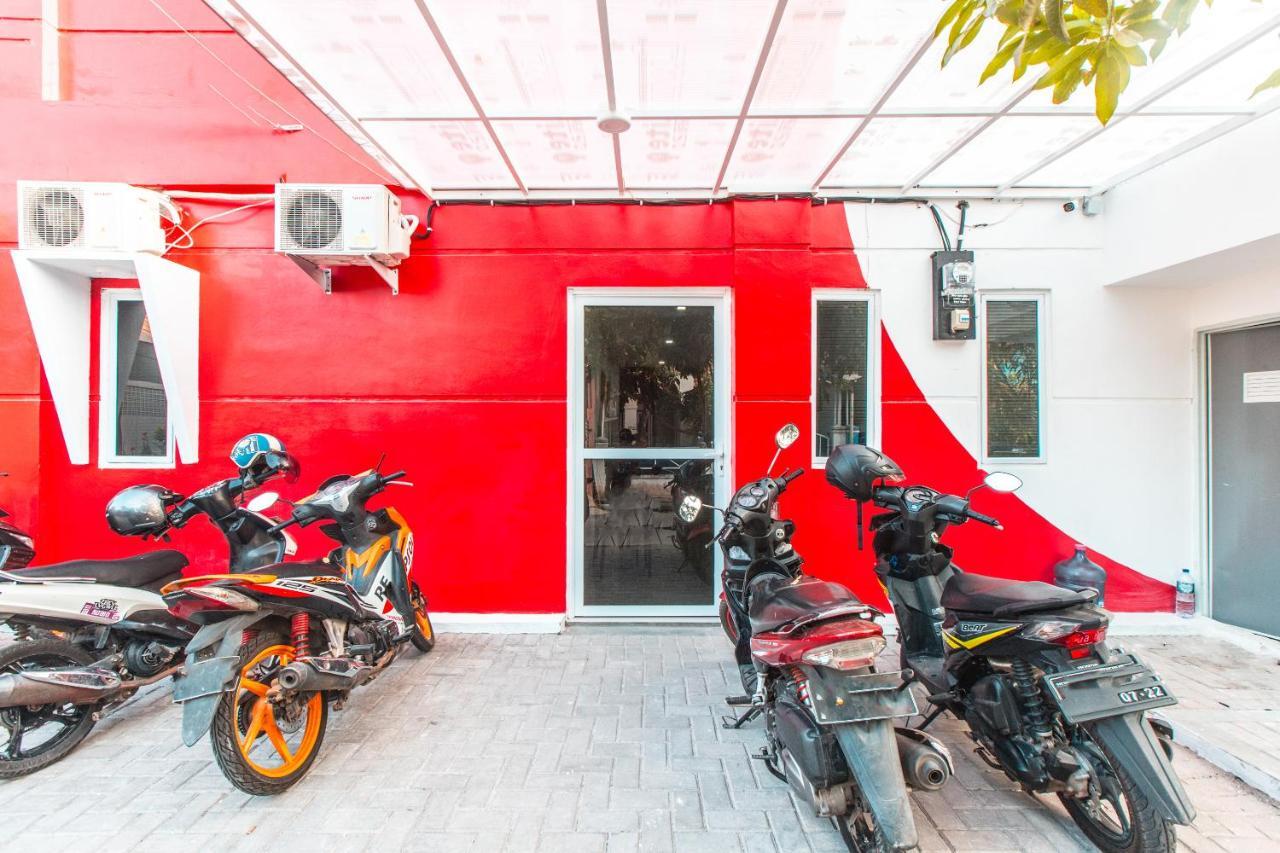 Oyo 907 Cakung