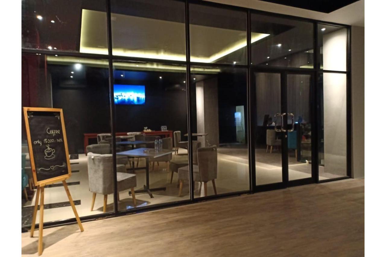 D'boegis Hotel 2*