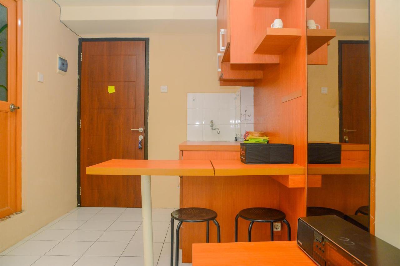Contemporary At Kebagusan By Travelio