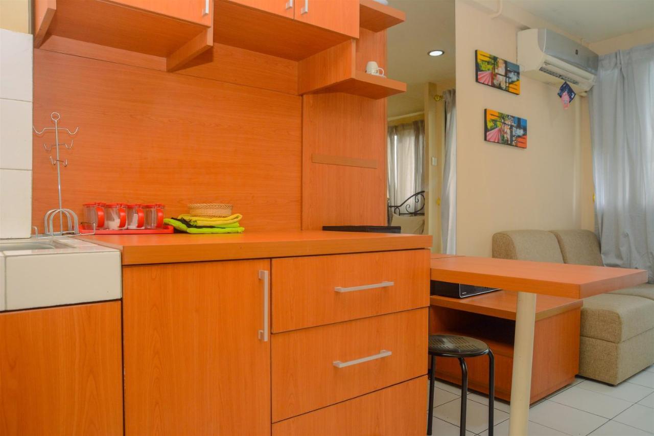 Contemporary At Kebagusan By Travelio