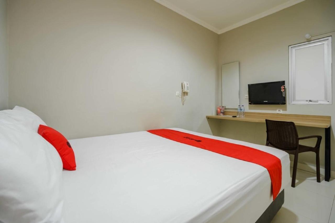 Reddoorz @ Mangga Besar 2 2*
