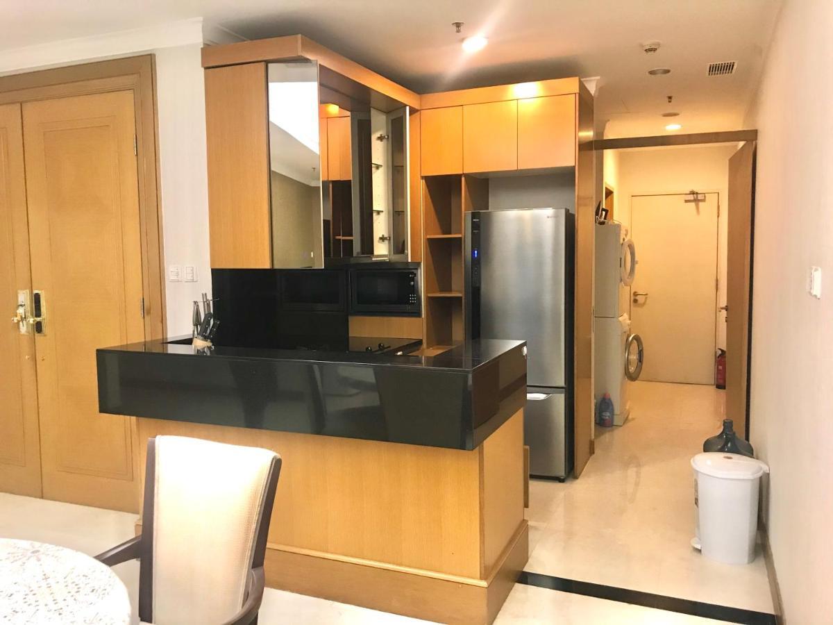 2 Bedroom Exclusive At Kempinski Private Apartment Jakarta