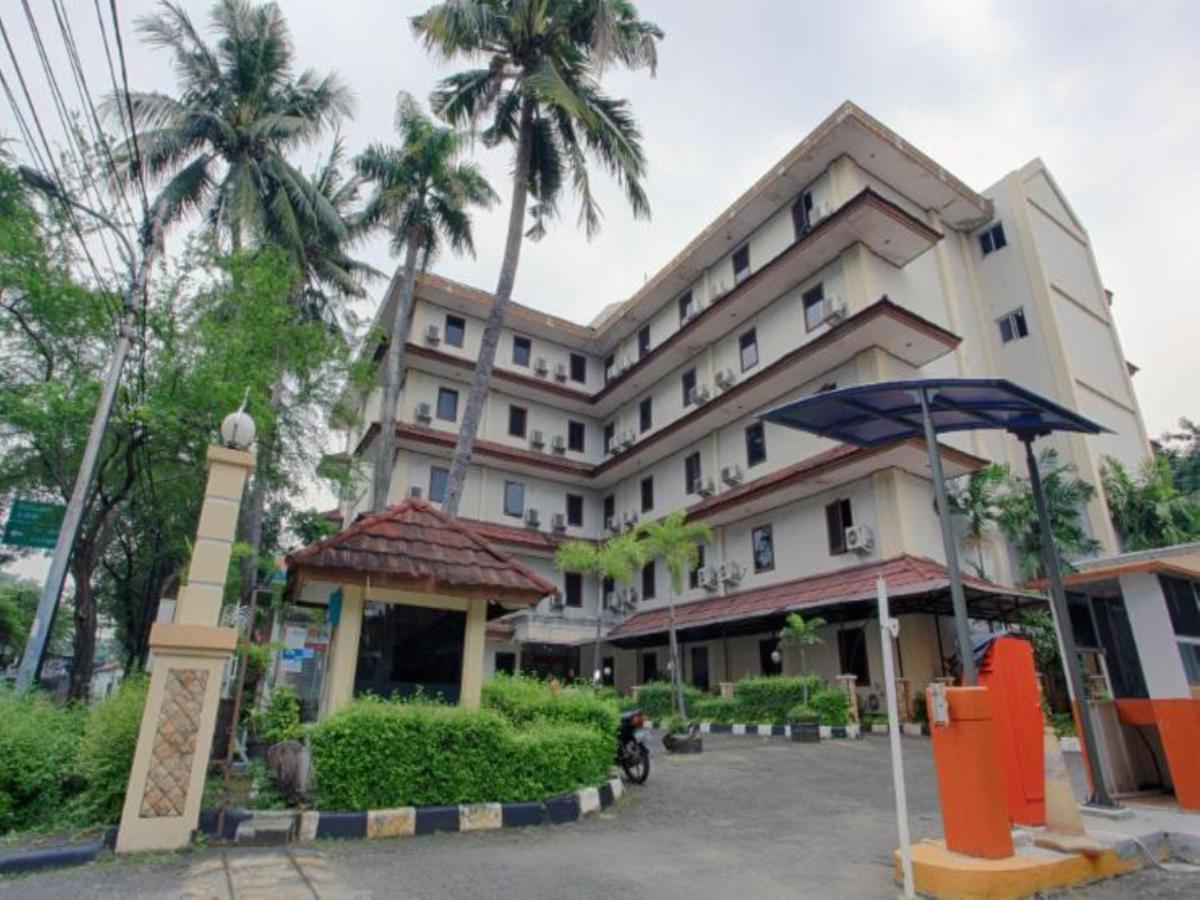 Puri Jaya Hotel Hotel