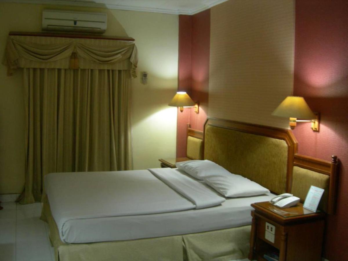Puri Jaya Hotel * Jakarta