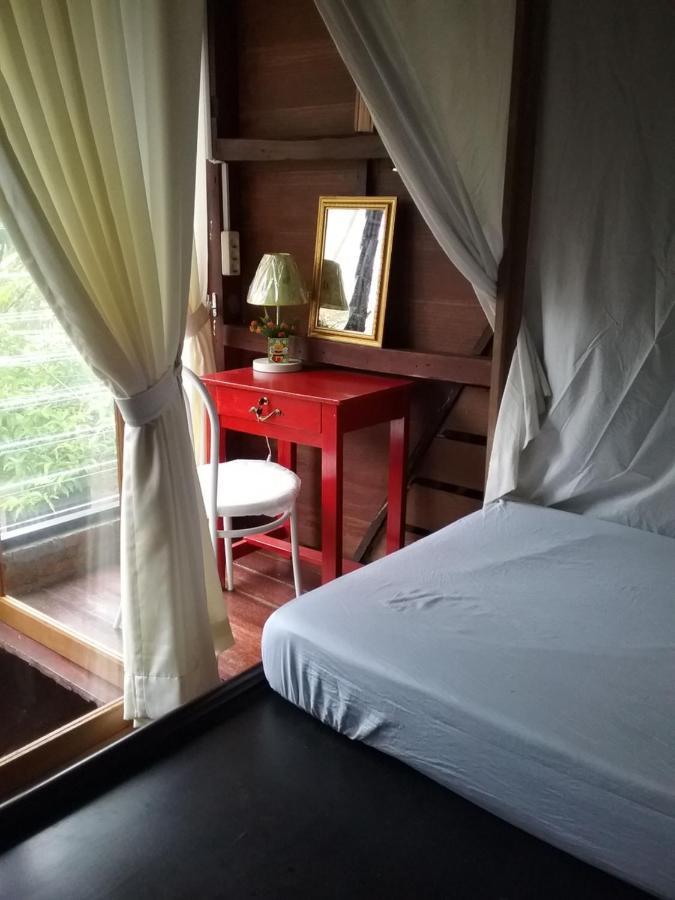 Guest house Nila House, Sharia Family