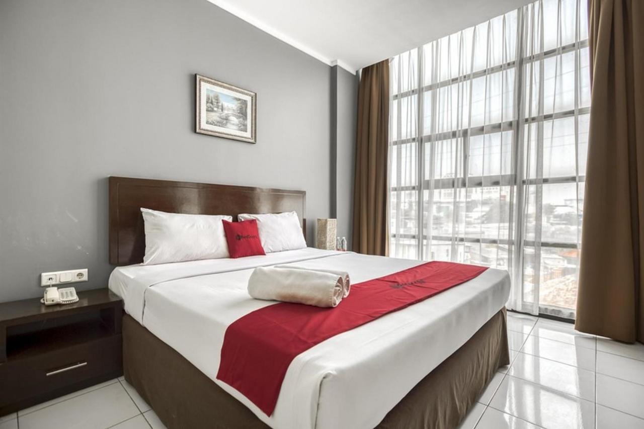 Hotel Reddoorz @ Tanah Abang Jakarta