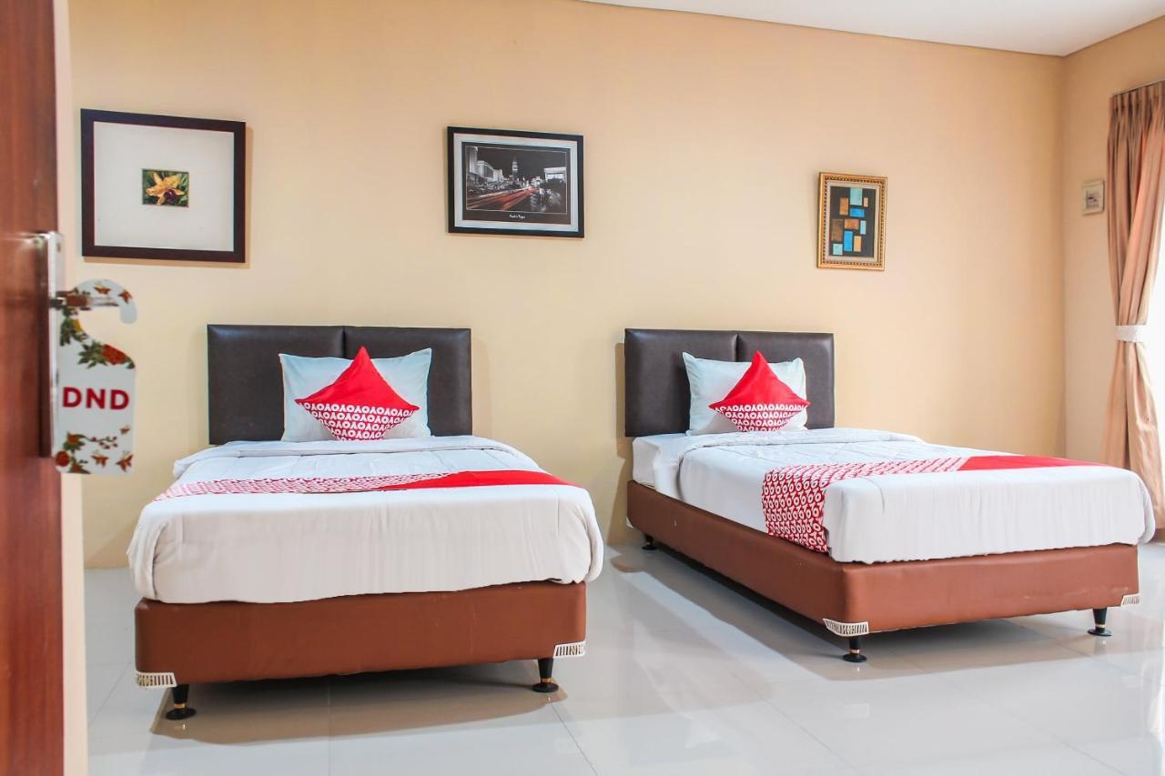Oyo 968 Tirthankara Hotel Jakarta
