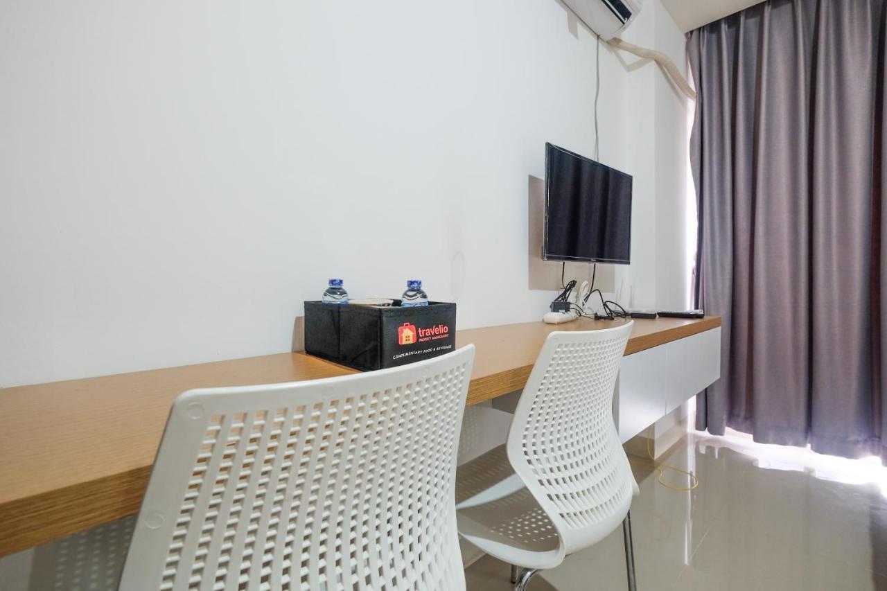 Warm And Relax At Signature Park Grande By Travelio Apartment Jakarta