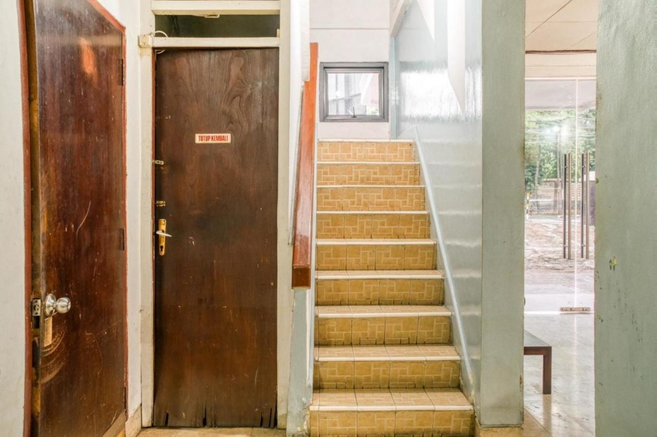Reddoorz Near Plaza Senayan Jakarta