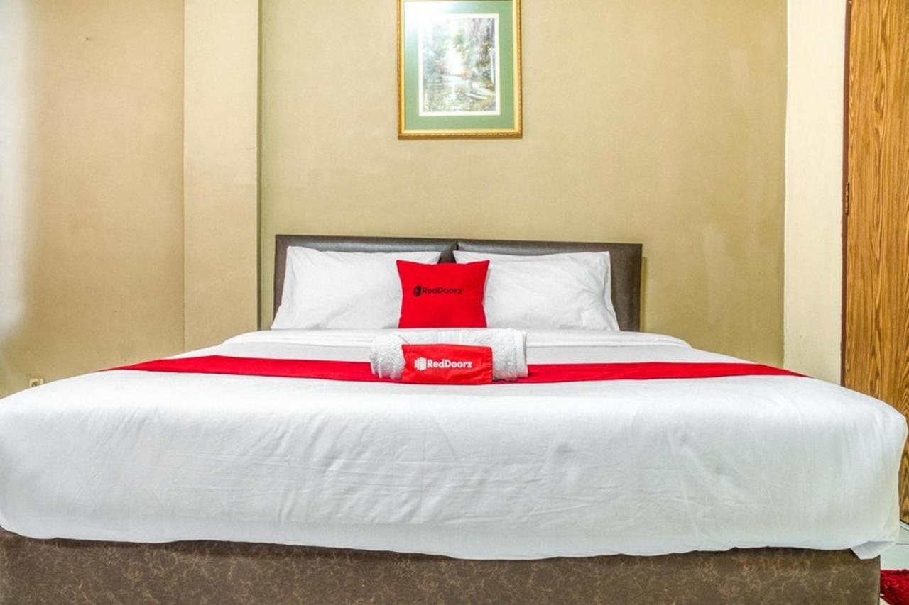 Reddoorz Near Plaza Senayan Jakarta