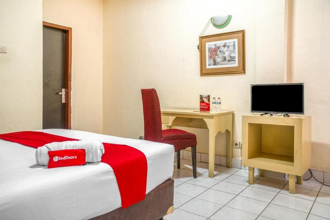 Reddoorz Near Plaza Senayan Jakarta