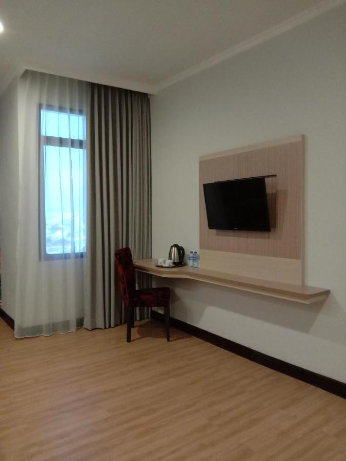 Hotel Sanno Pluit 3*