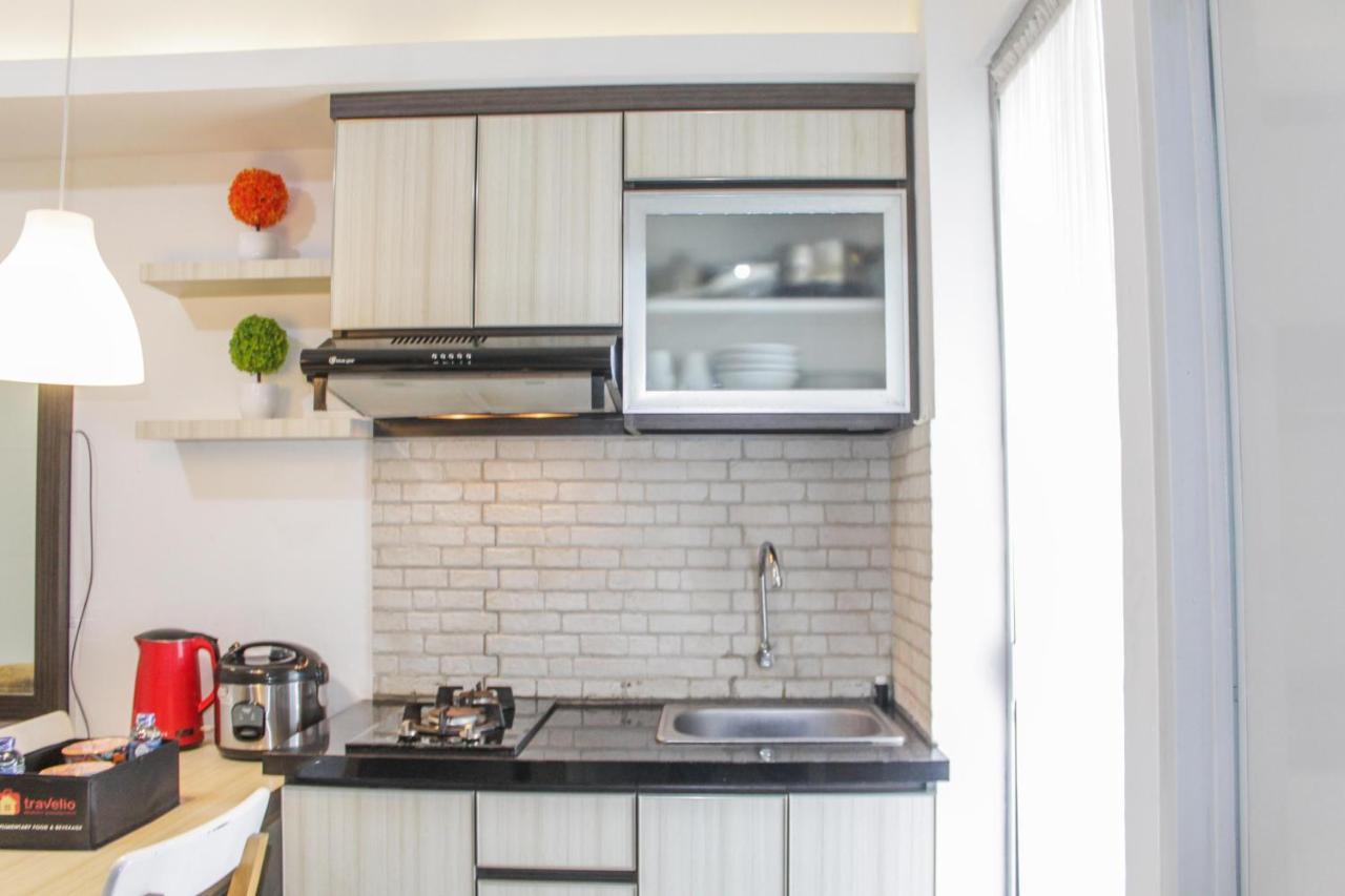 View 2br At Bassura By Travelio * Jacarta