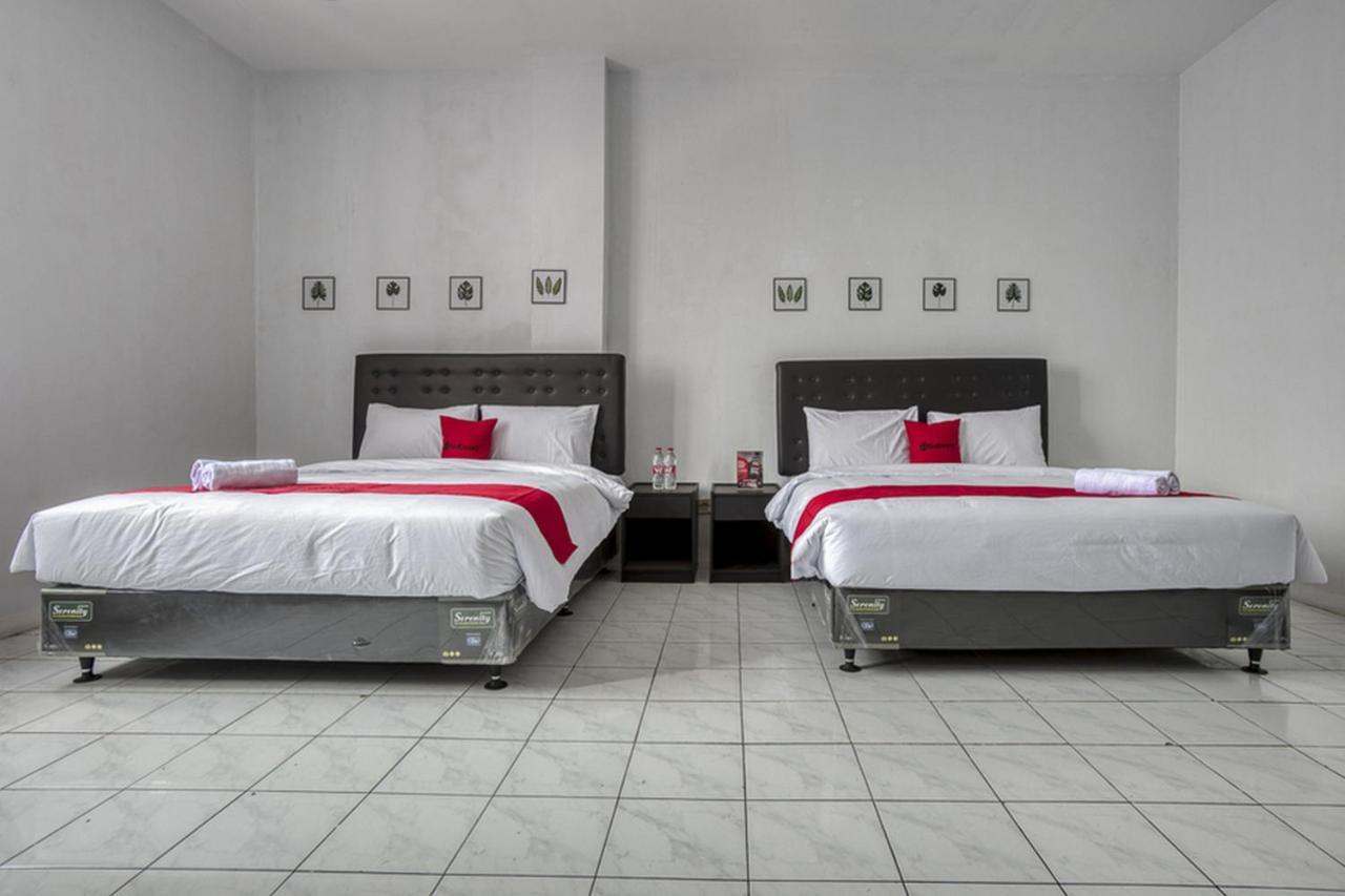 Reddoorz Near Kota Station Guest house 3*