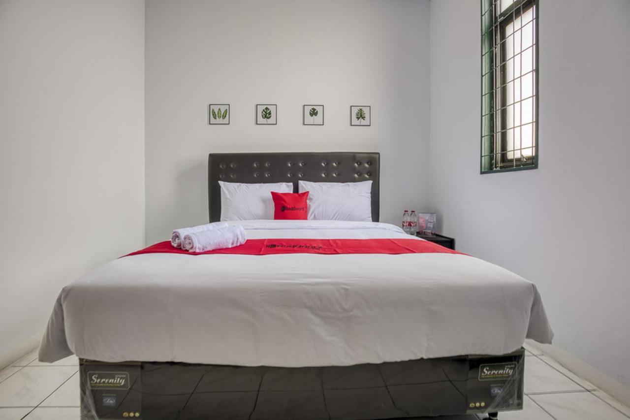 Guest house Reddoorz Near Kota Station