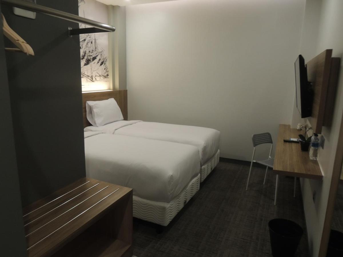 Odua Thamrin Hotel