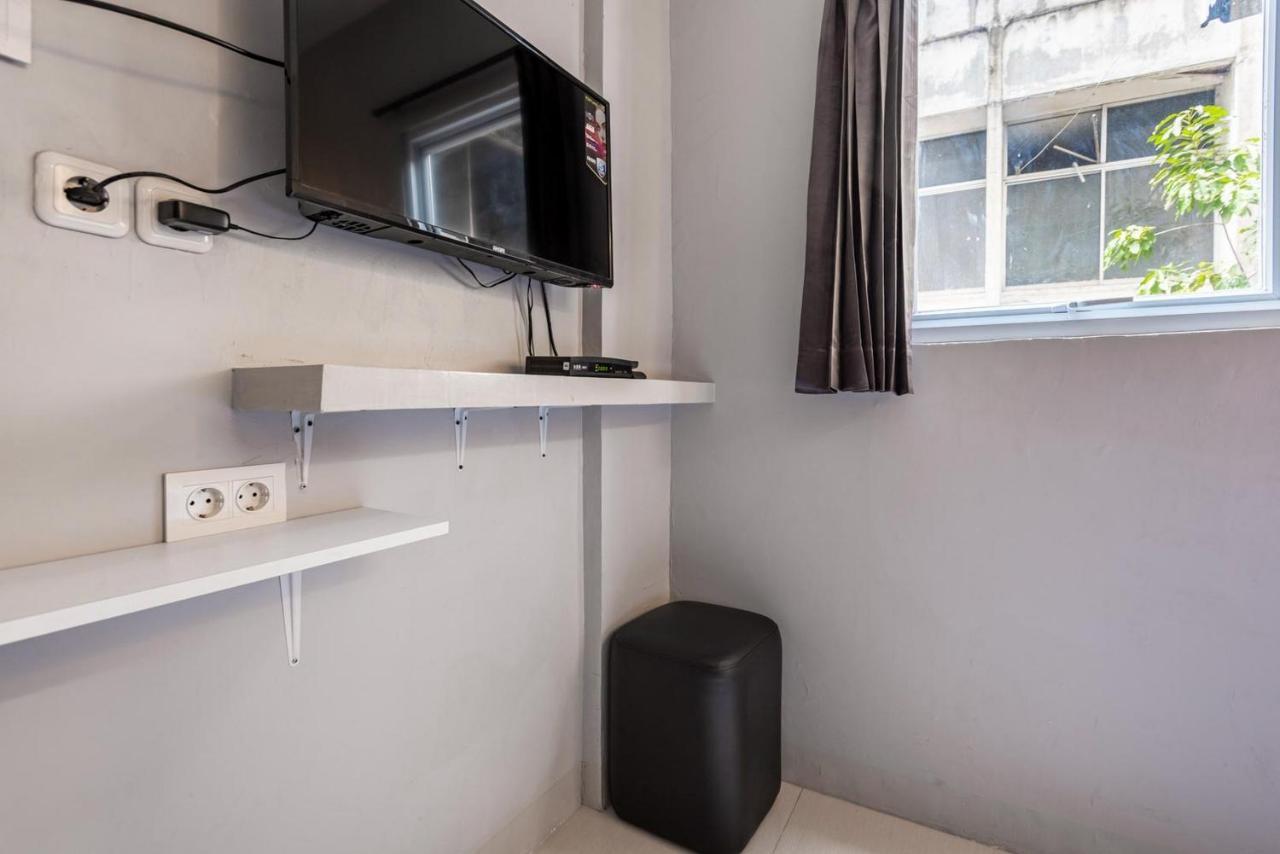 Guest house Reddoorz Near Tanjung Duren 2 Jakarta