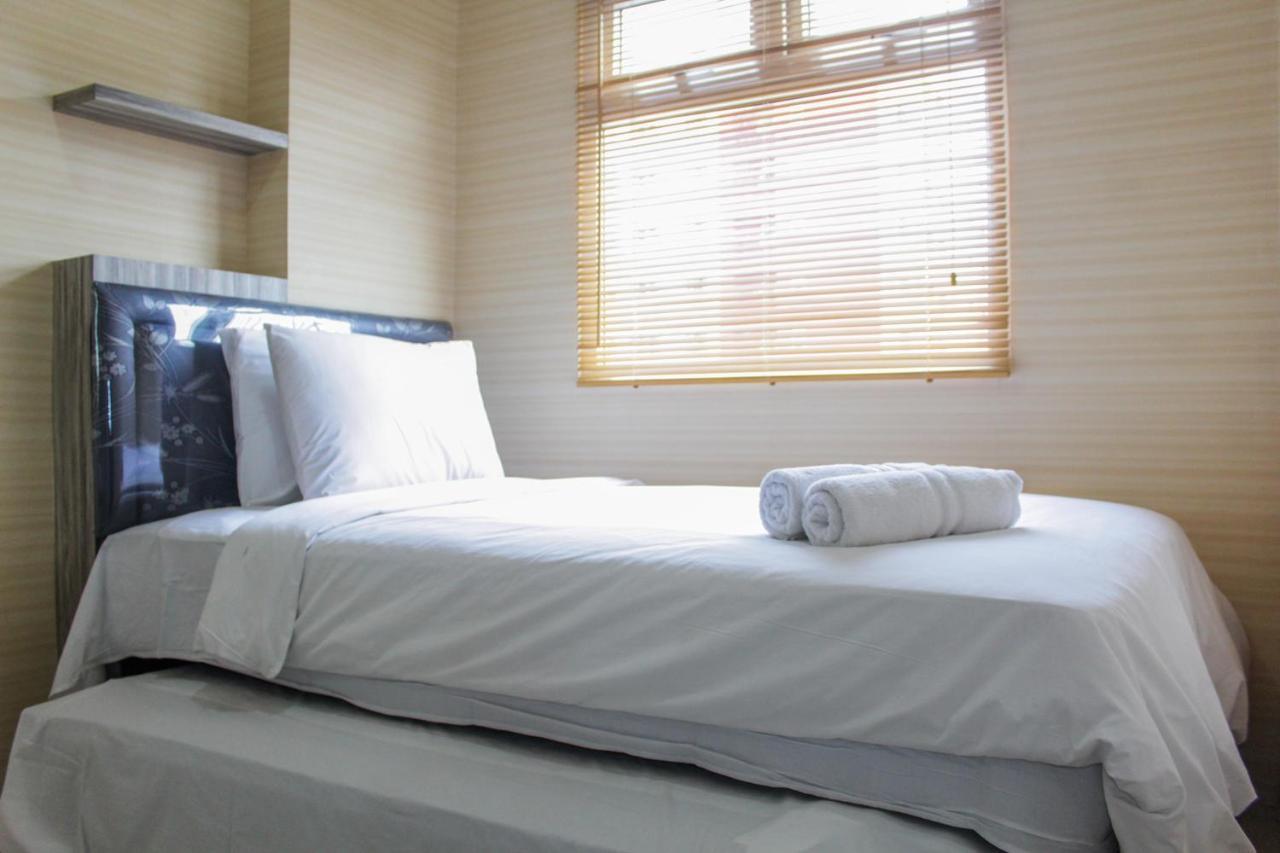 Minimalist 2br Pramuka Near Shopping Mall By Travelio *