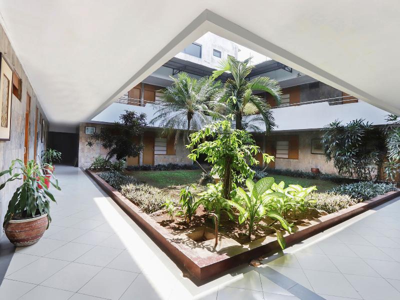 Oyo 919 Kalisma Syariah Hotel