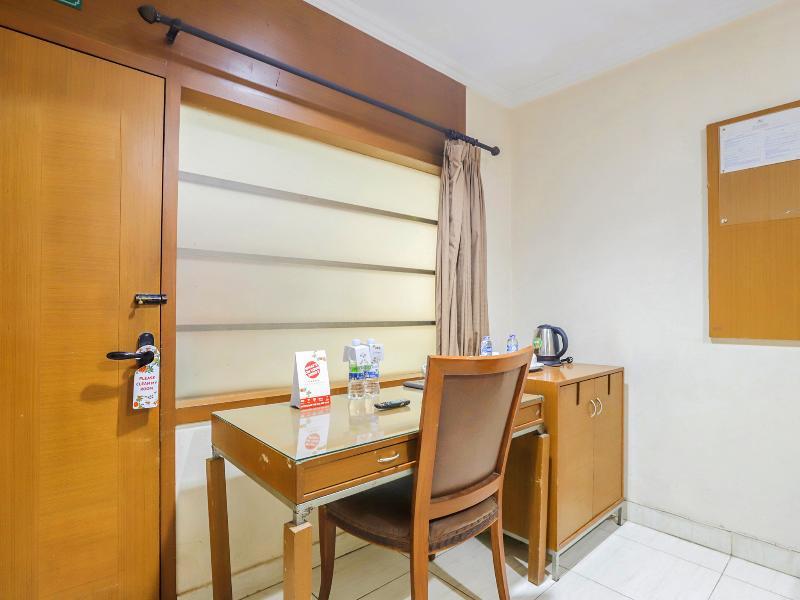 Oyo 919 Kalisma Syariah Hotel 2*