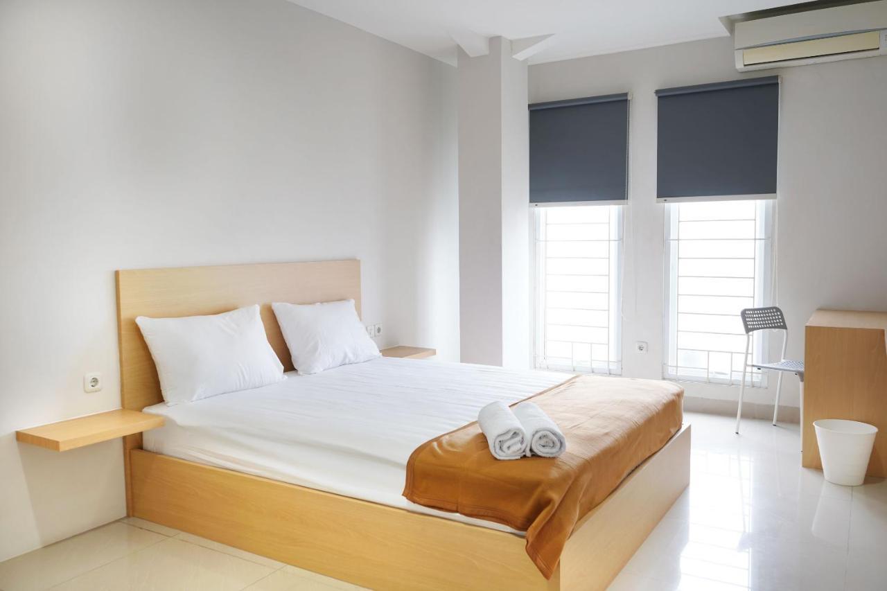 Urooms Senayan Gasthuis Jakarta