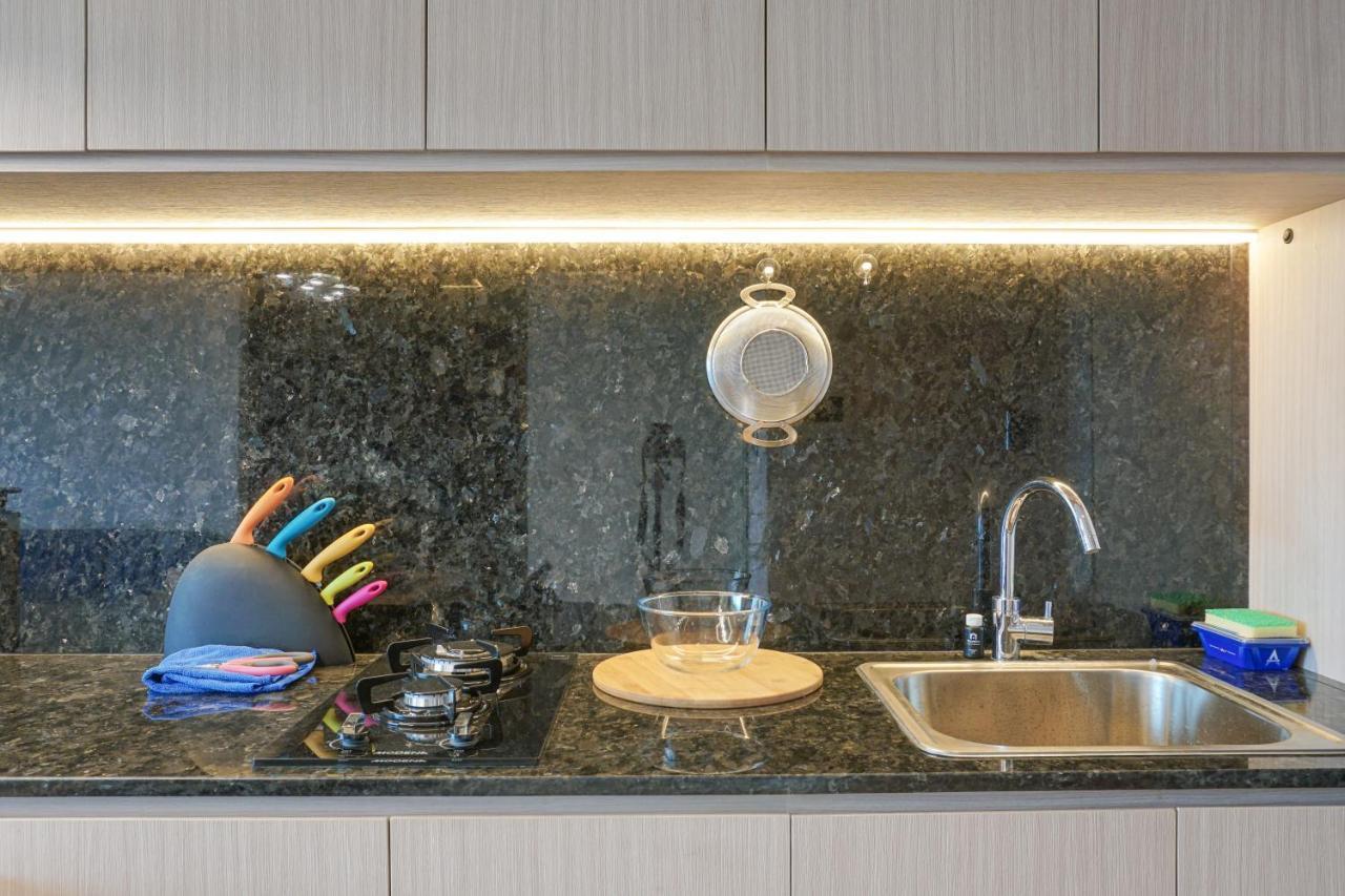 Elegant 2br Citralake By Travelio * Jakarta