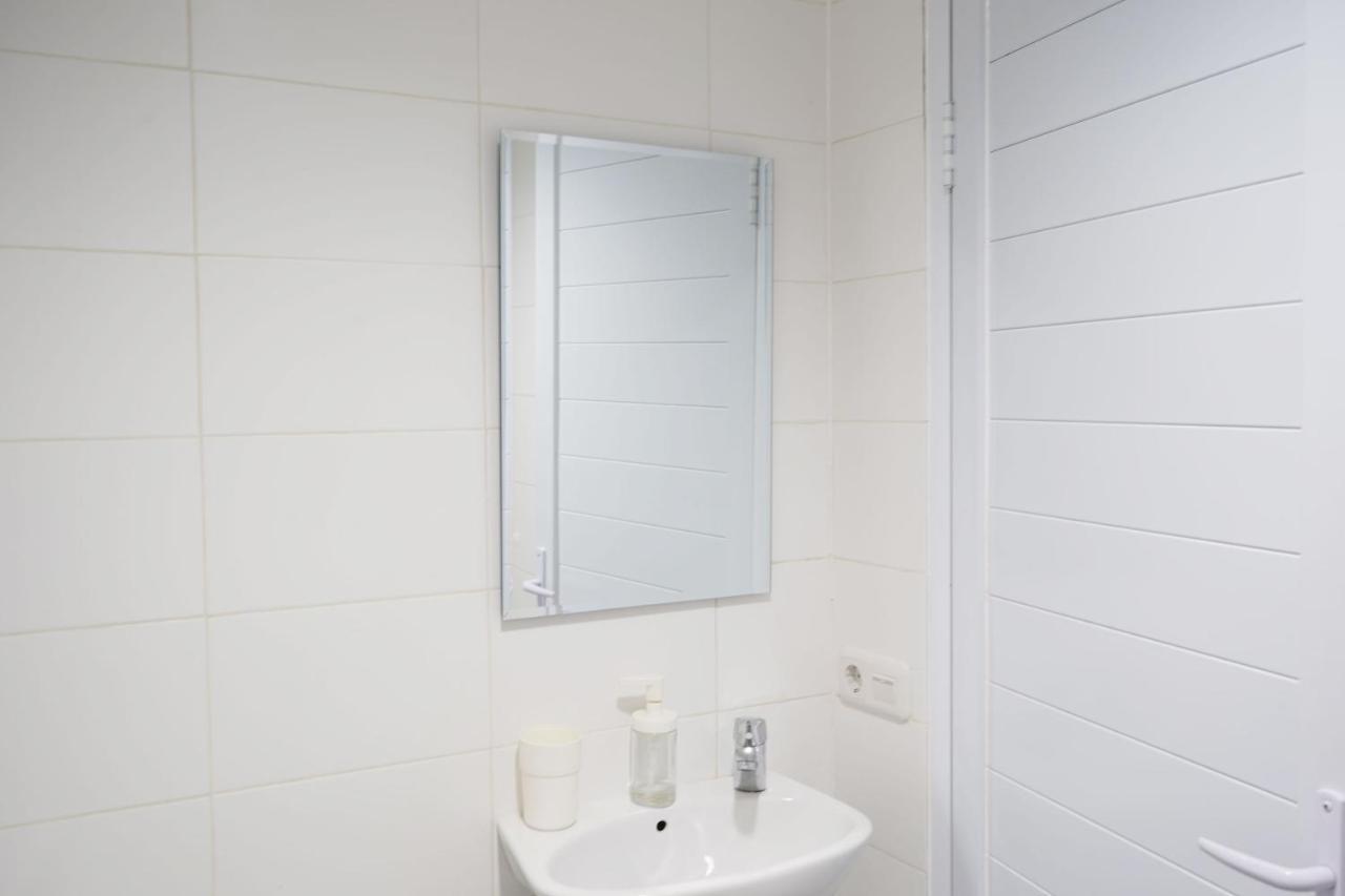 Urooms Senayan Gasthuis Jakarta