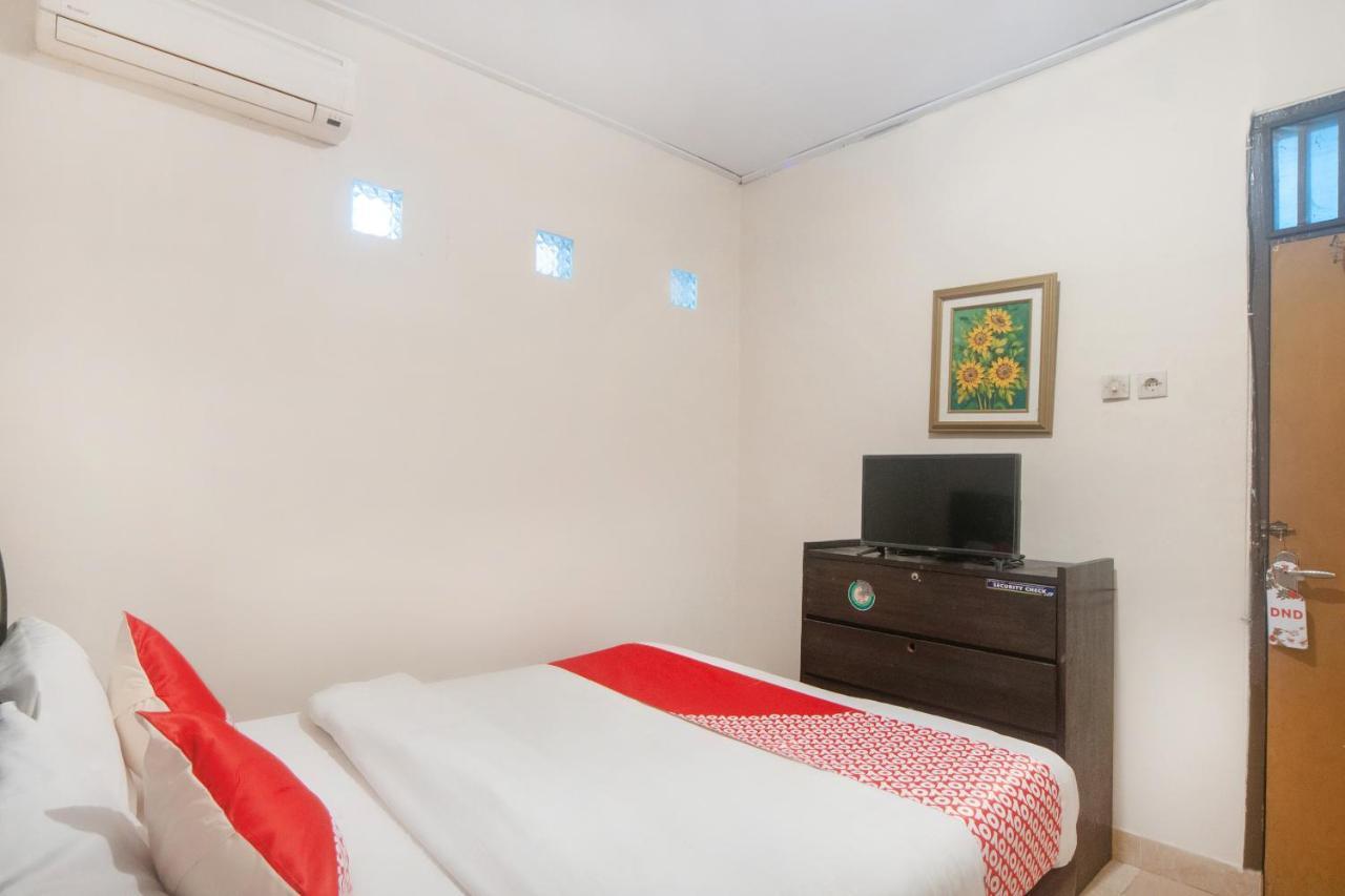 Oyo 2256 Danysa 2*