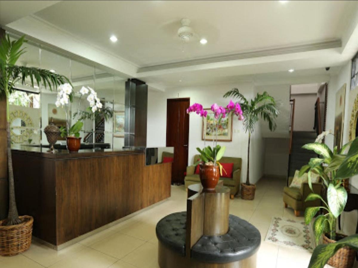 Khách sạn Oyo 3110 Md Mansion