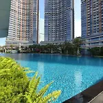 2 Room 3Beds Pik, Fast Wifi, Disney Tv, China Town