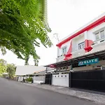 Oyo 657 Elite Residence Central Park Mall By Tos