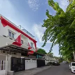 Oyo 657 Elite Residence Central Park Mall By Tos