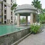 Spacious And Cozy Studio Grand Palace Kemayoran Apartment By Travelio